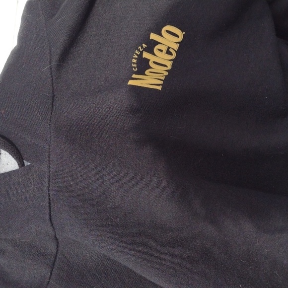 Modelo Black Hoodie with Lion Logo&Crew Neck t shirt - Picture 2 of 7